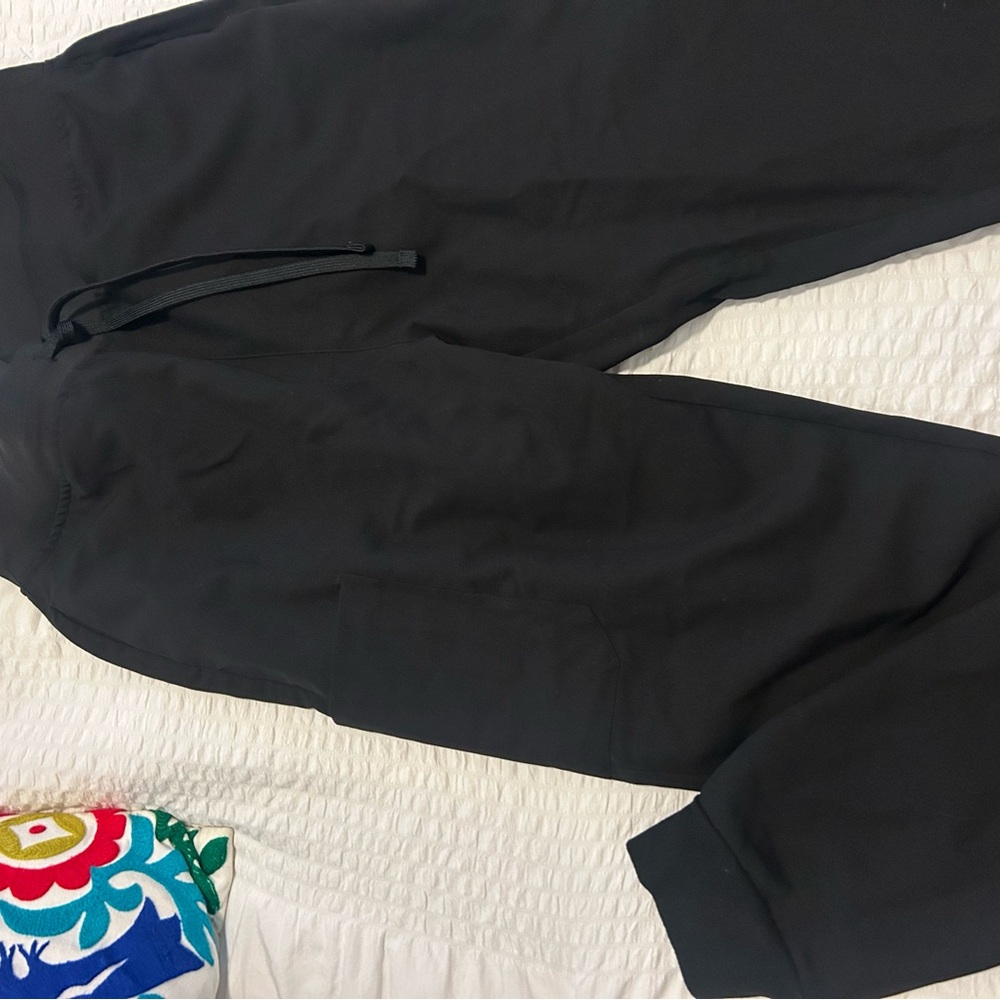 Mandala Black Scrub Joggers M Tall